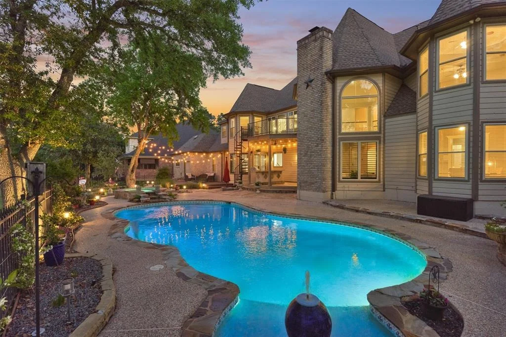 Photo of 24718 Creekview Drive