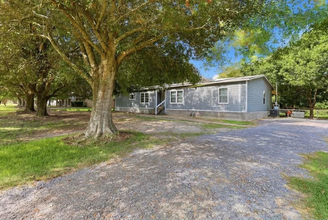 Photo of 11966 Louis Drive