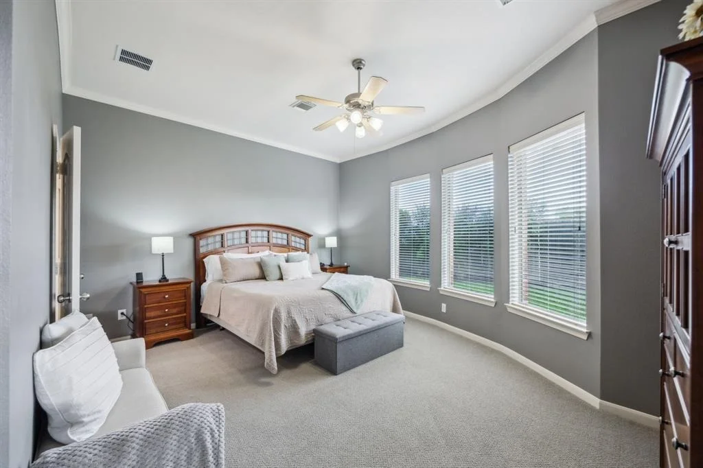 Photo of 2702 Driftwood Drive