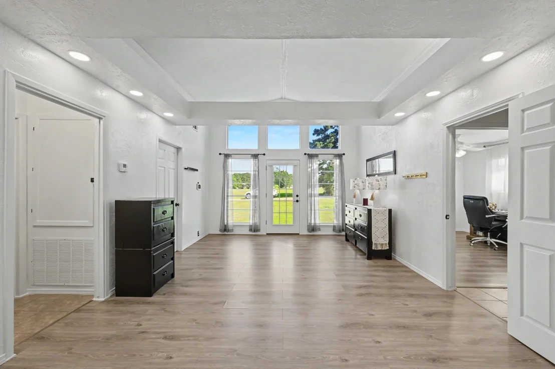 Photo of 77 High Meadow