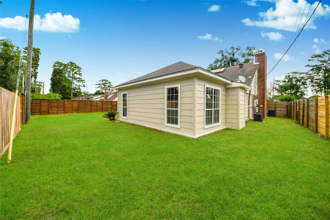 Photo of 15719 Baytree