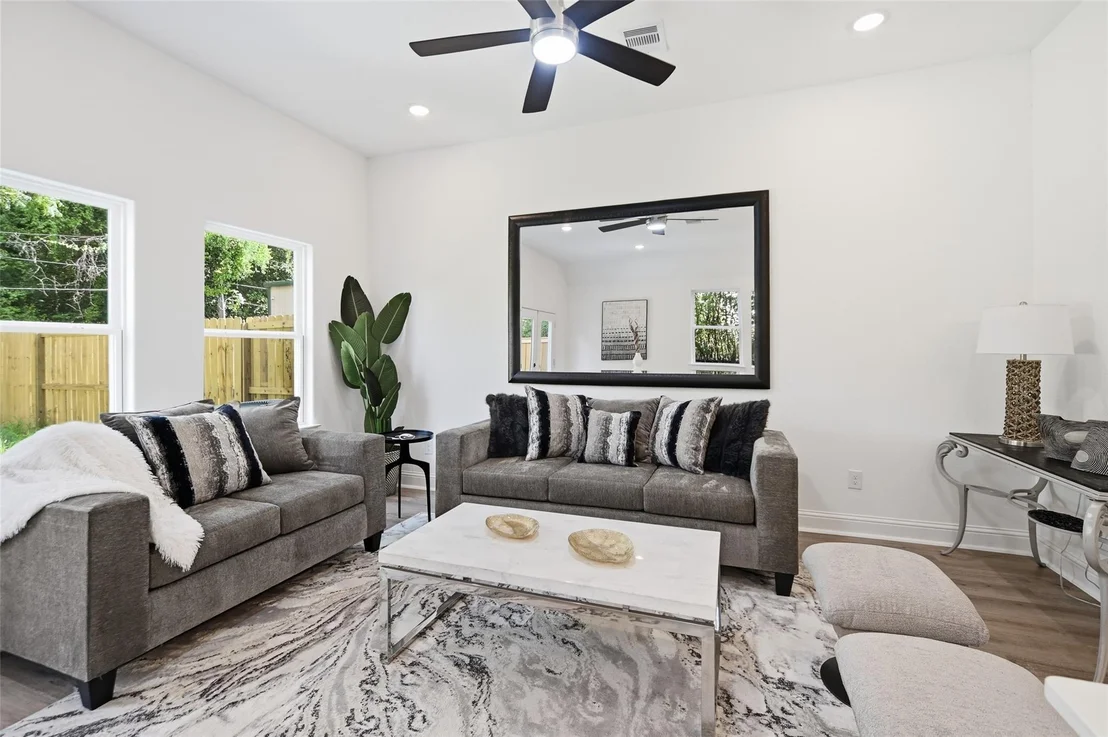 Photo of 1526 Armada Drive