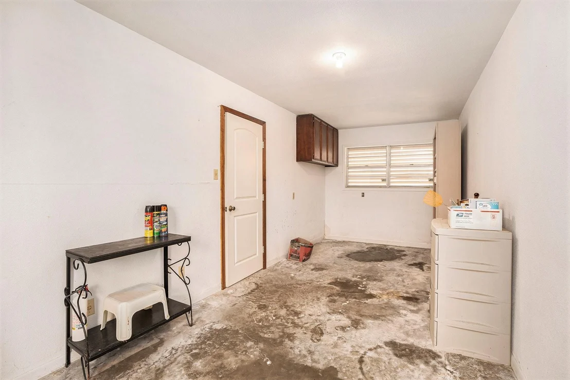 Photo of 5725 Highland Road