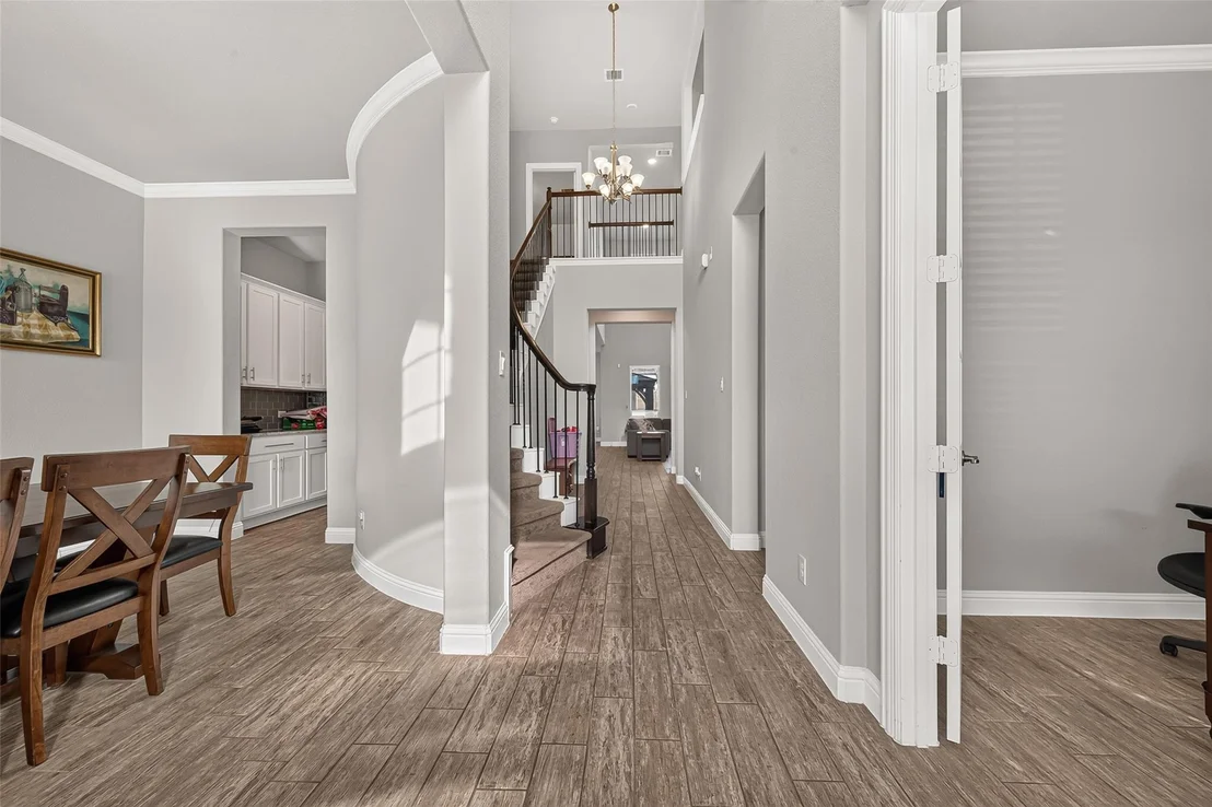 Photo of 8511 Flagman Trail