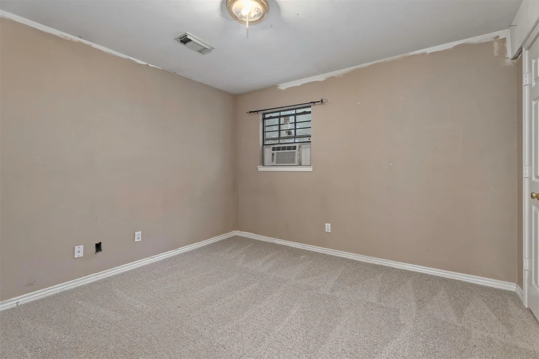 Photo of 2322 Shadow Glen