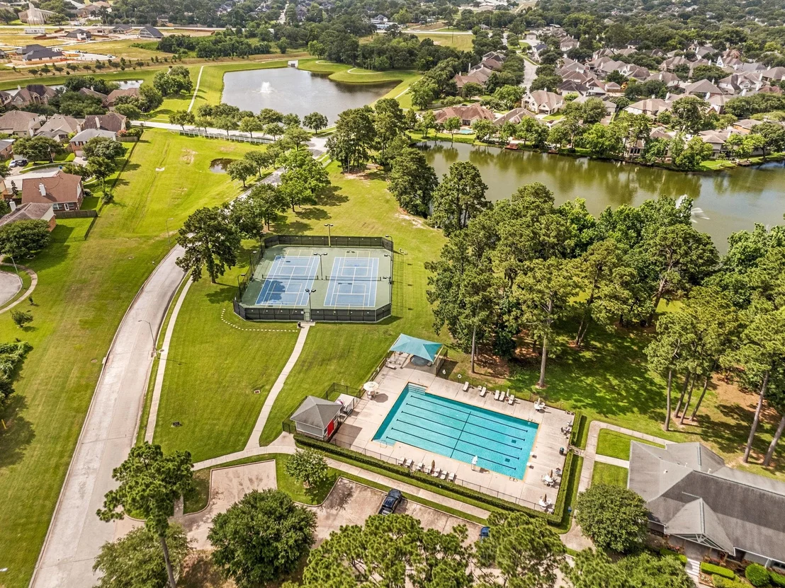 Photo of 6006 Valhalla Drive