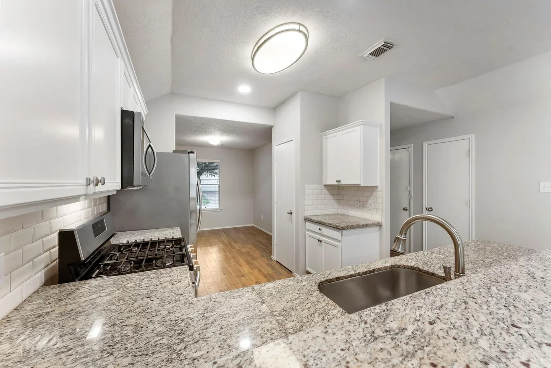 Photo of 31 Bark Bend Place