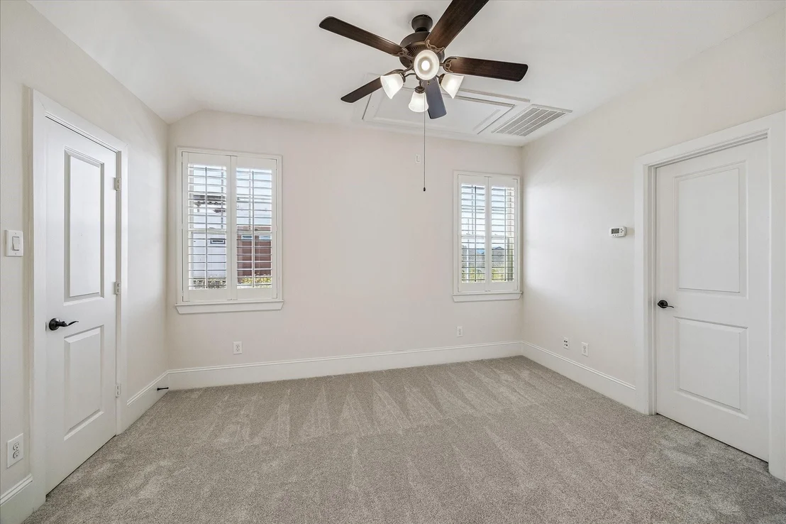 Photo of 734 Nicholson
