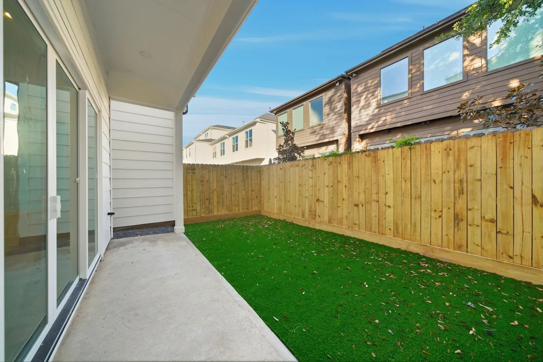 Photo of 2632 Persa Street