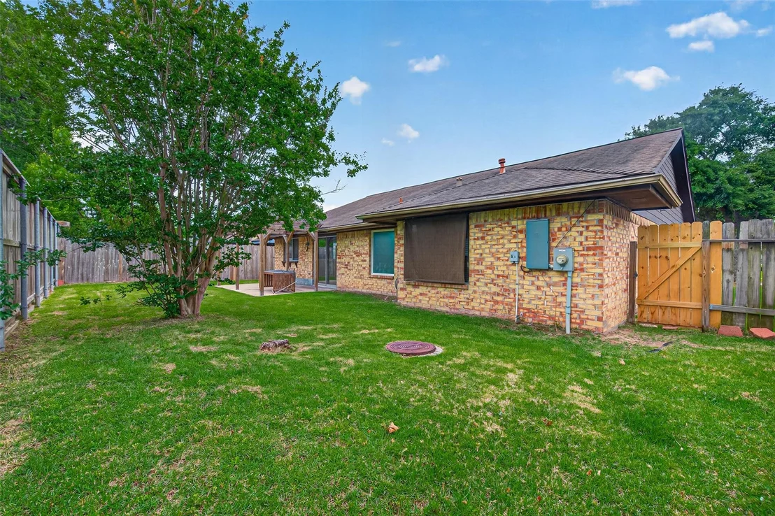 Photo of 2215 Fort Laramie Drive