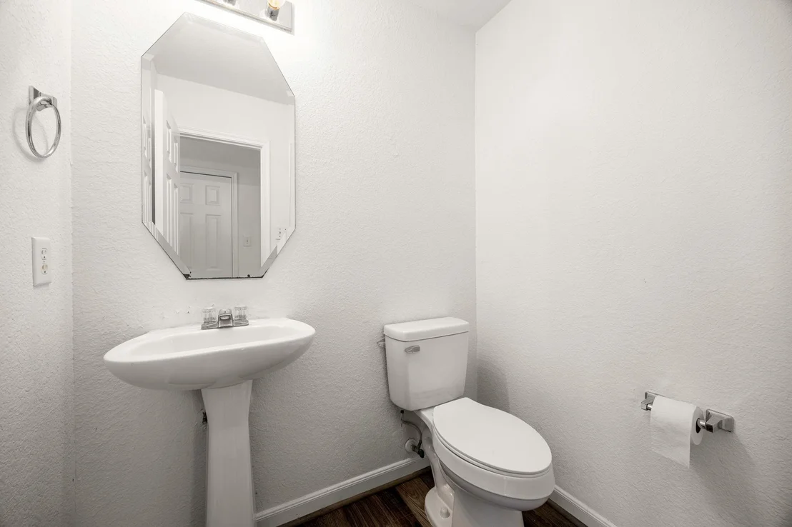 Photo of 15435 Dillon Hill Circle