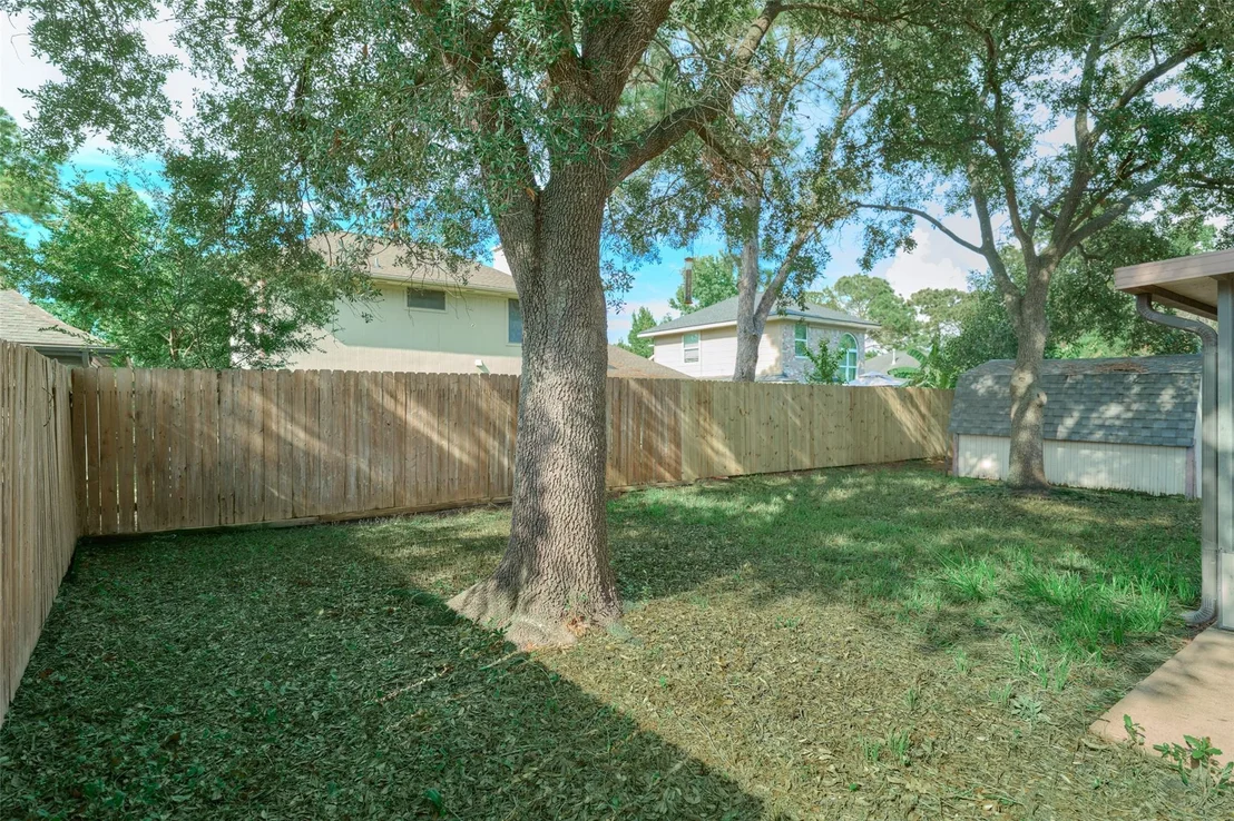 Photo of 17518 Hamilwood Drive