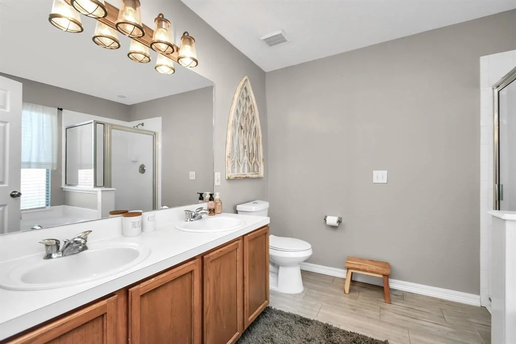 Photo of 19307 Colony Grove Lane