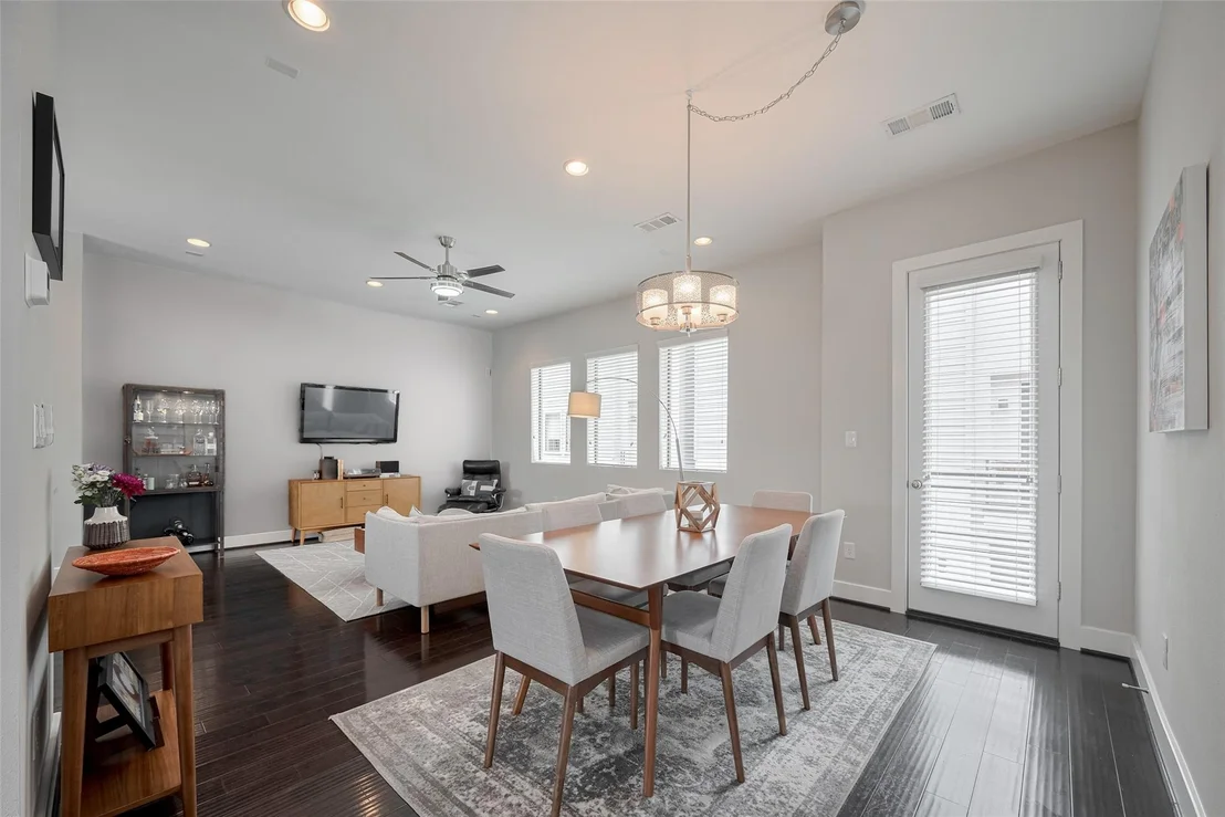Photo of 953 Saint Augustine Street