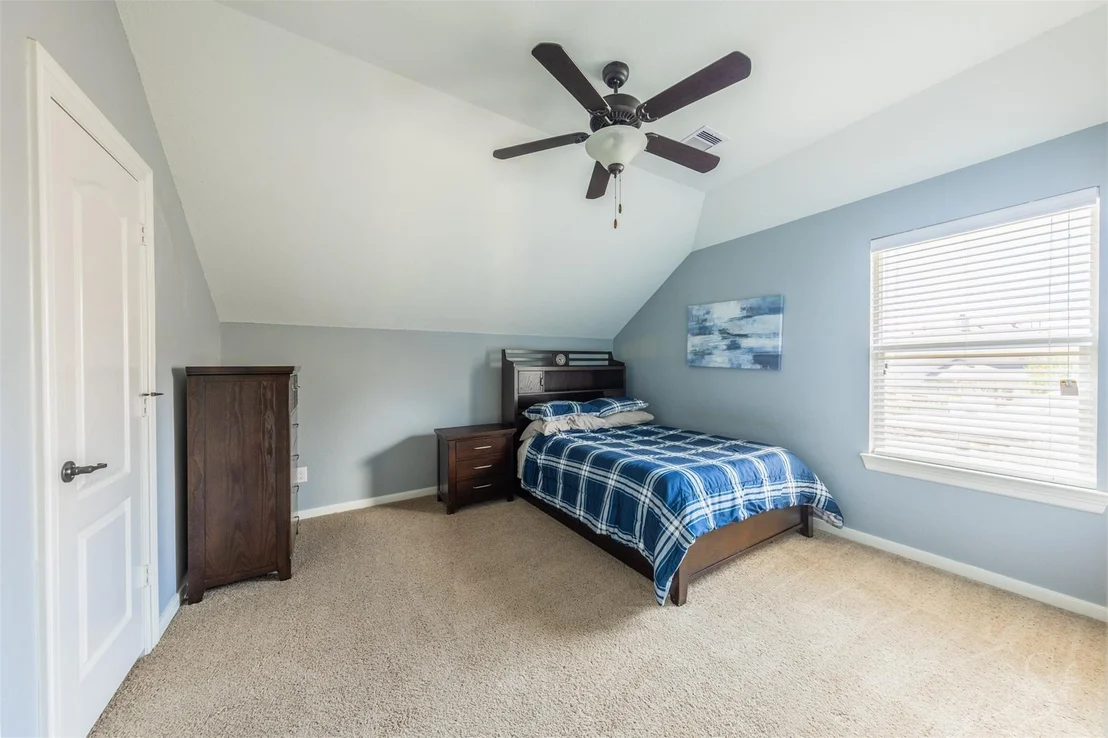 Photo of 28003 Nobbe Hollow Drive