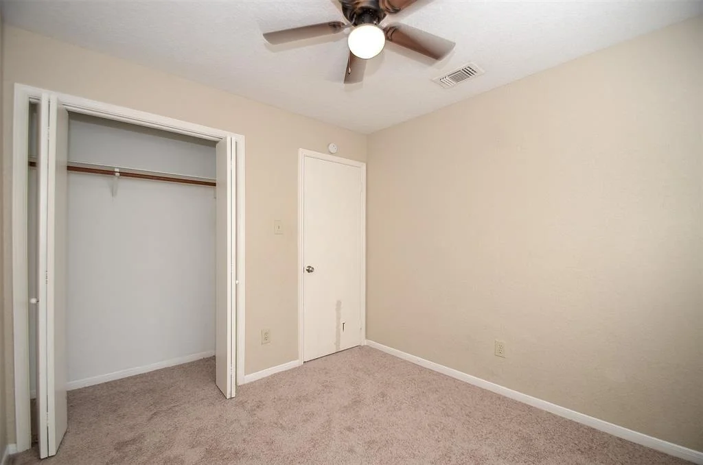 Photo of 1718 Foxlake Drive