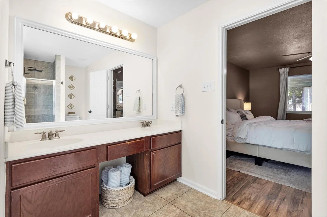 Photo of 10865 Forest Creek Drive
