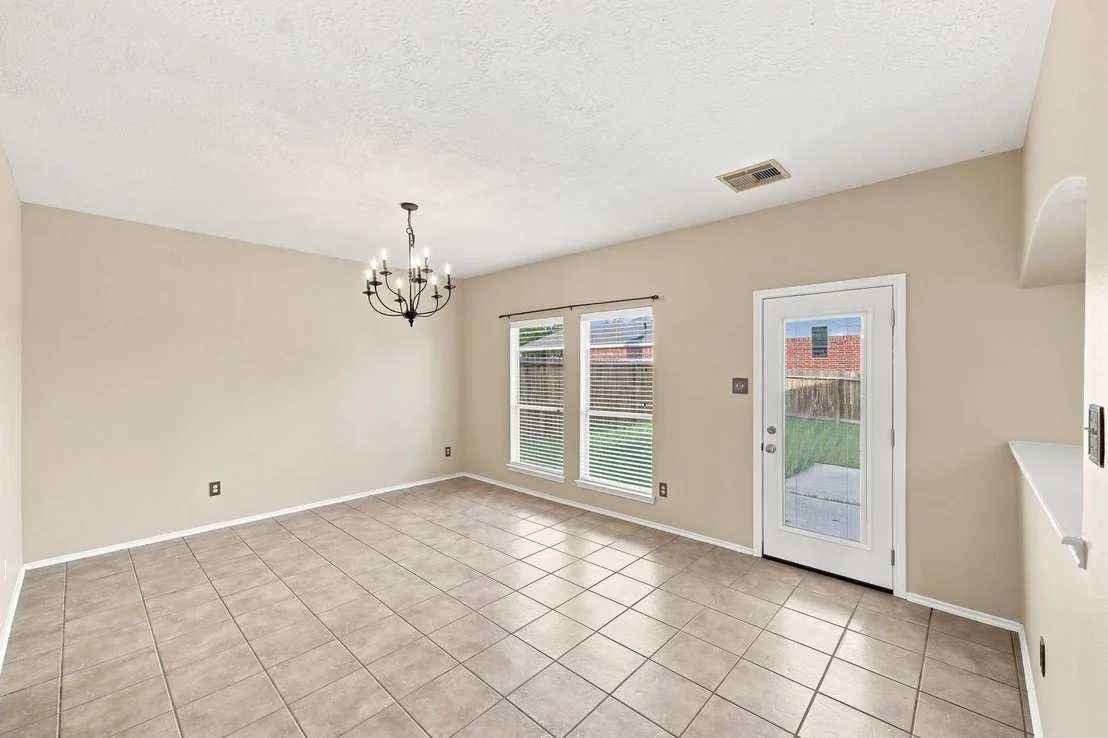 Photo of 18810 Lantern Cove Lane
