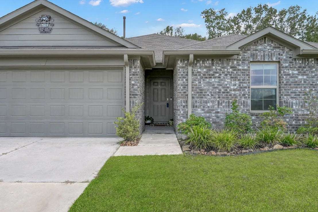 Photo of 20874 Olive Leaf Street