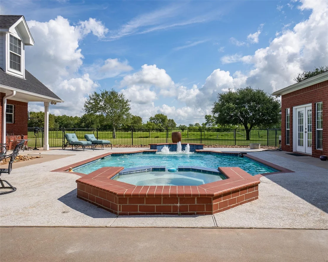 Photo of 66 Cr 397 Primrose Ct