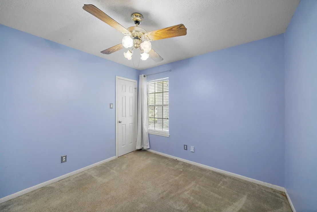 Photo of 14943 Chestnut Falls Drive