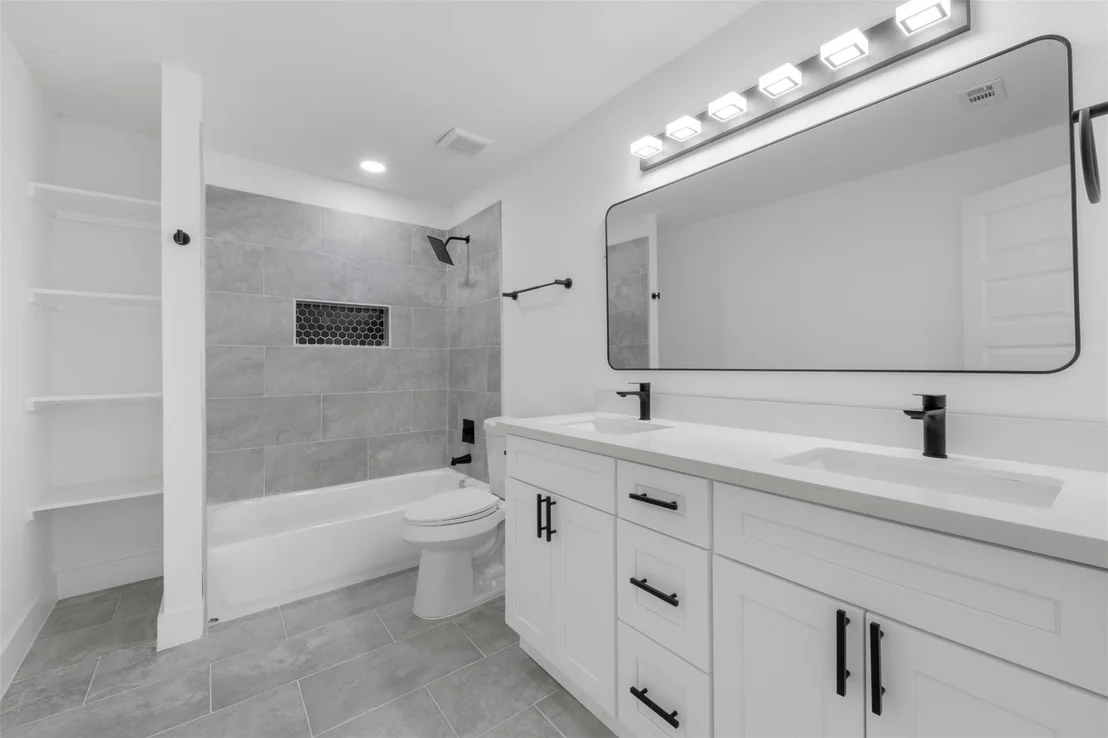 Photo of 3721 Newton Drive