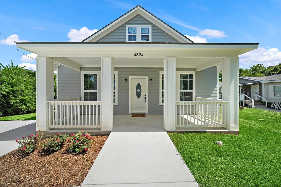 Photo of 4324 Prairie St