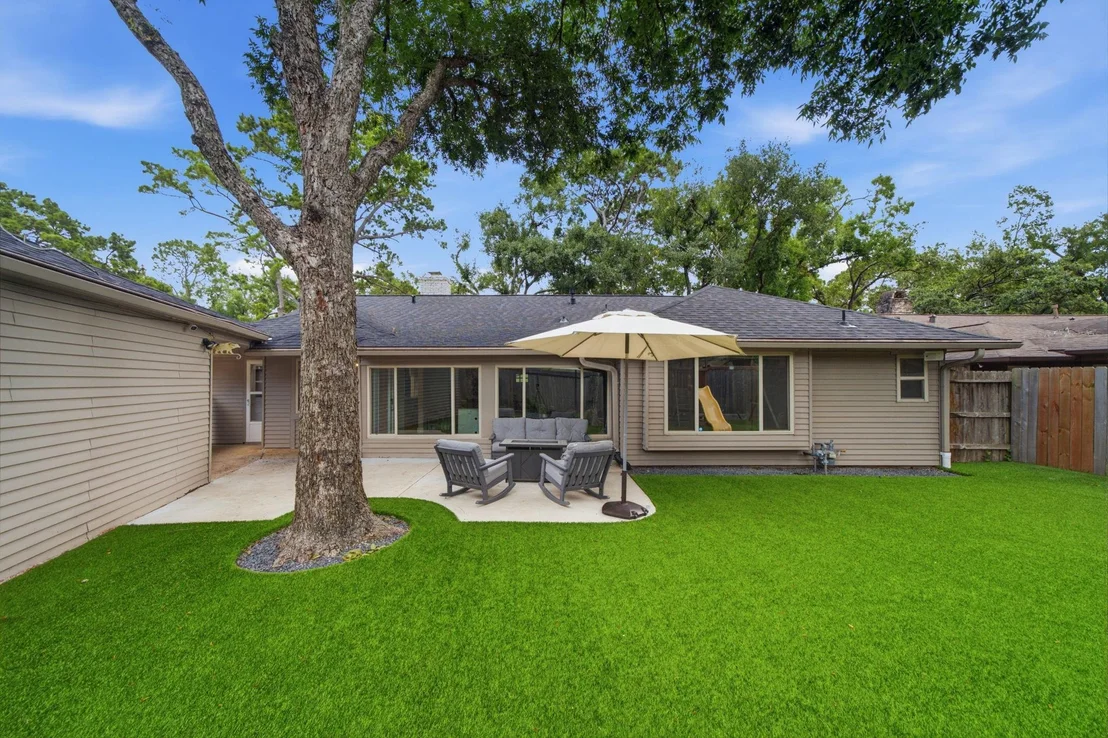 Photo of 2619 Parana Drive