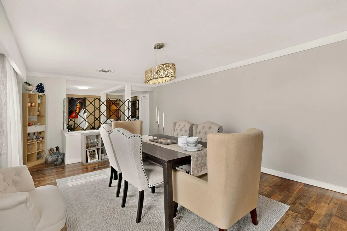 Photo of 1402 James Drive