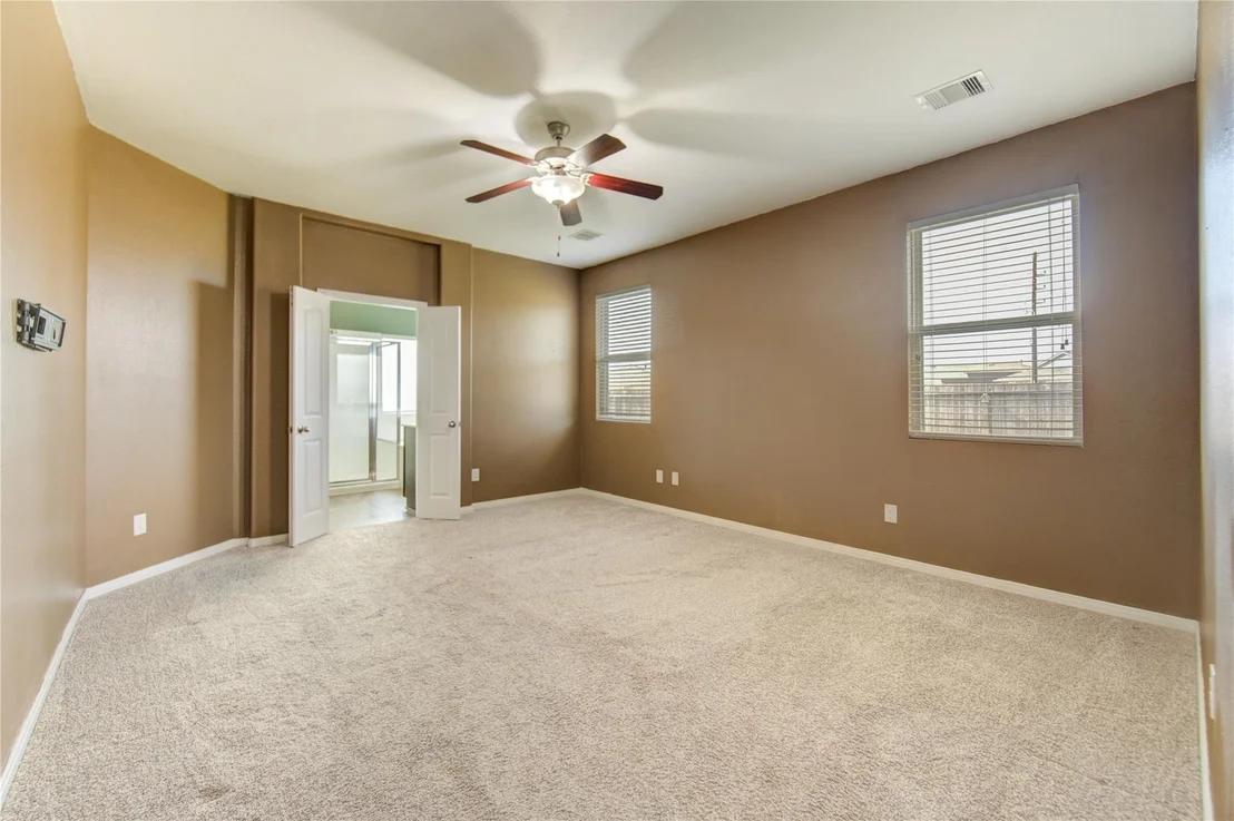 Photo of 5263 Lilac Hollow Lane