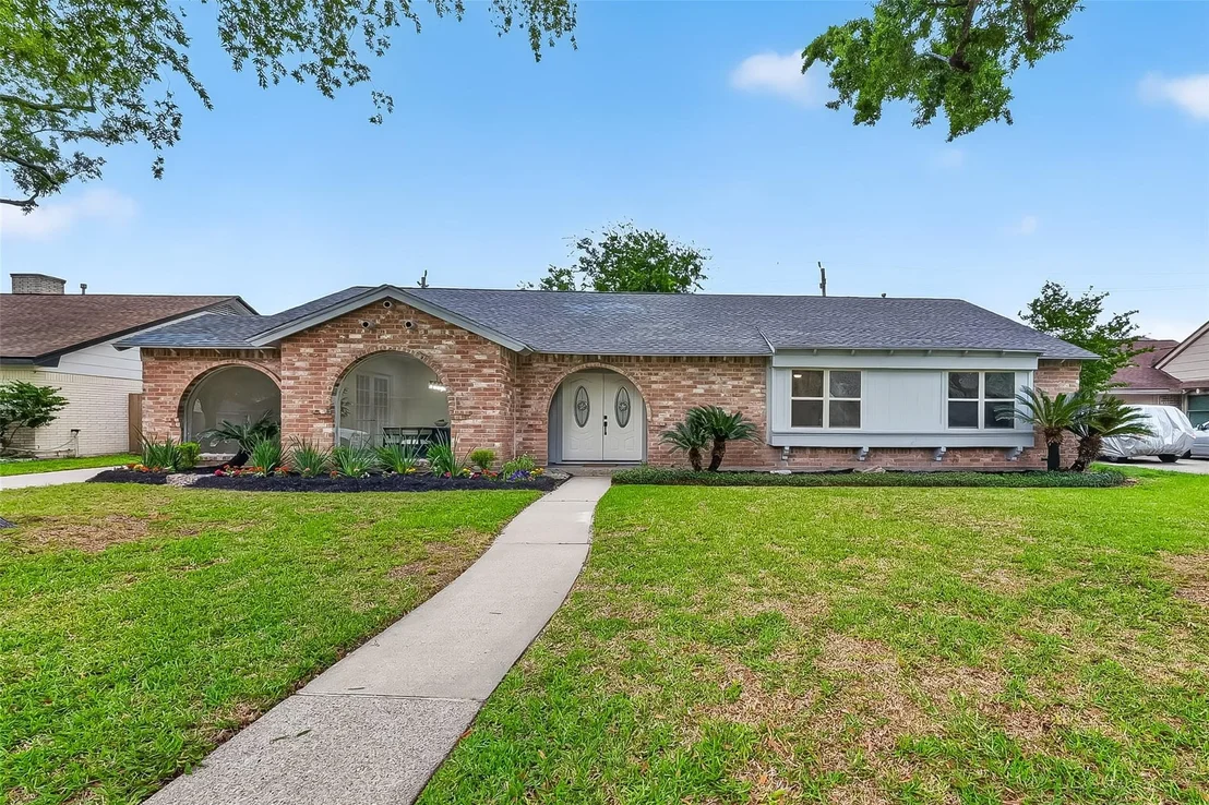 Photo of 2914 Riata Lane