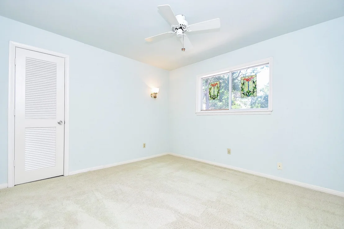 Photo of 17414 Rustic Canyon Trail