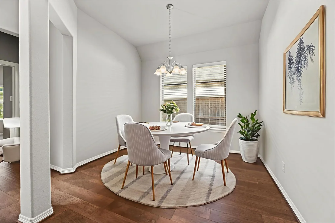 Photo of 4115 Sherman Oak Lane