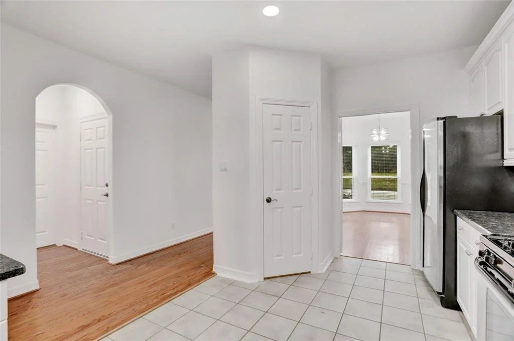 Photo of 7685 Ameswood Road