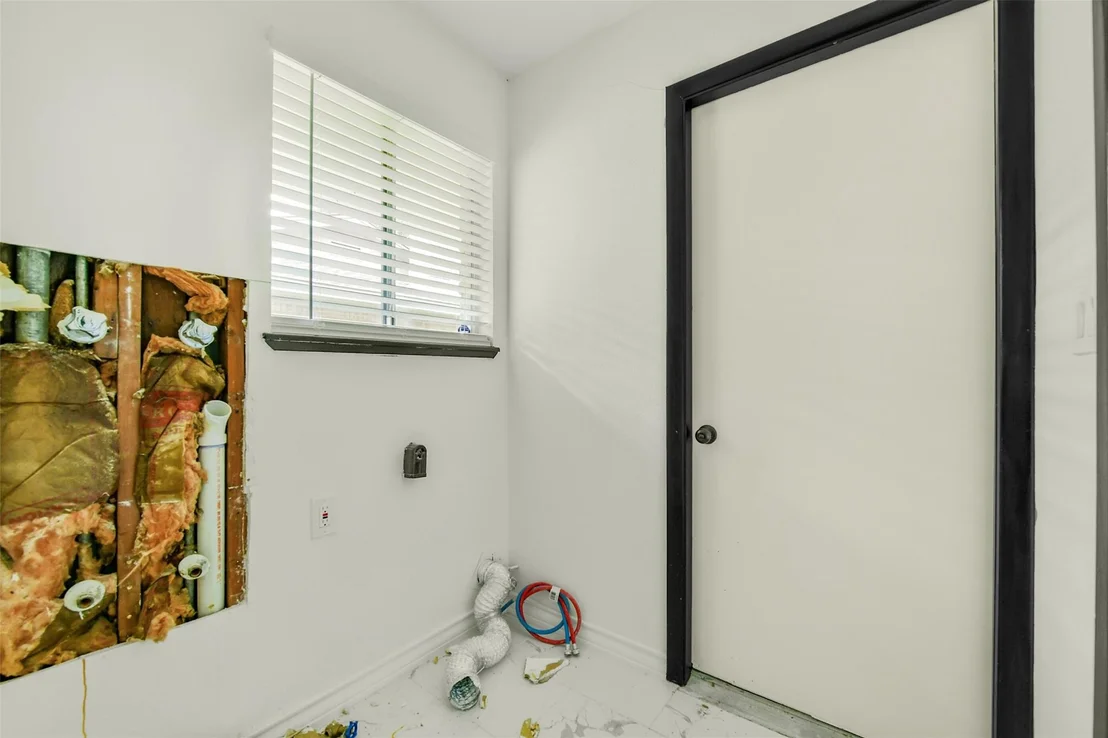 Photo of 1616 Redway Lane