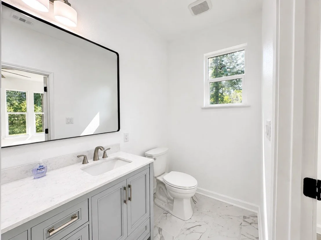 Photo of 1010 Linden Street