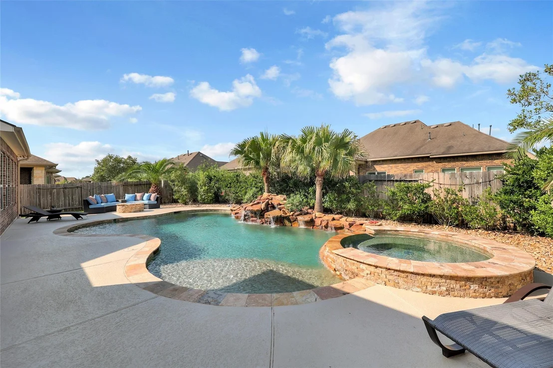 Photo of 12902 Arlington Meadows Lane