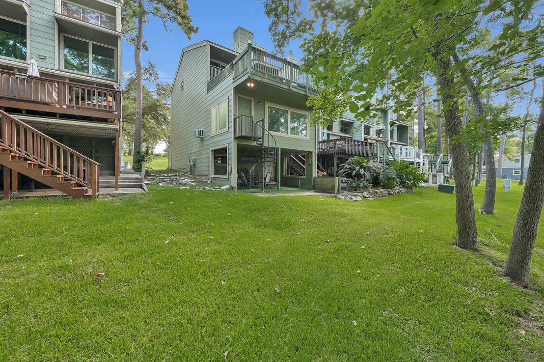 Photo of 162 Villa Way