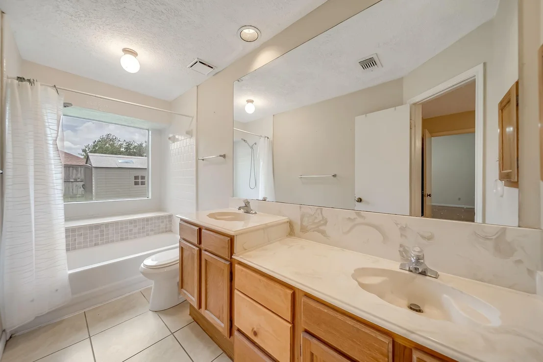 Photo of 3812 Redbud Drive