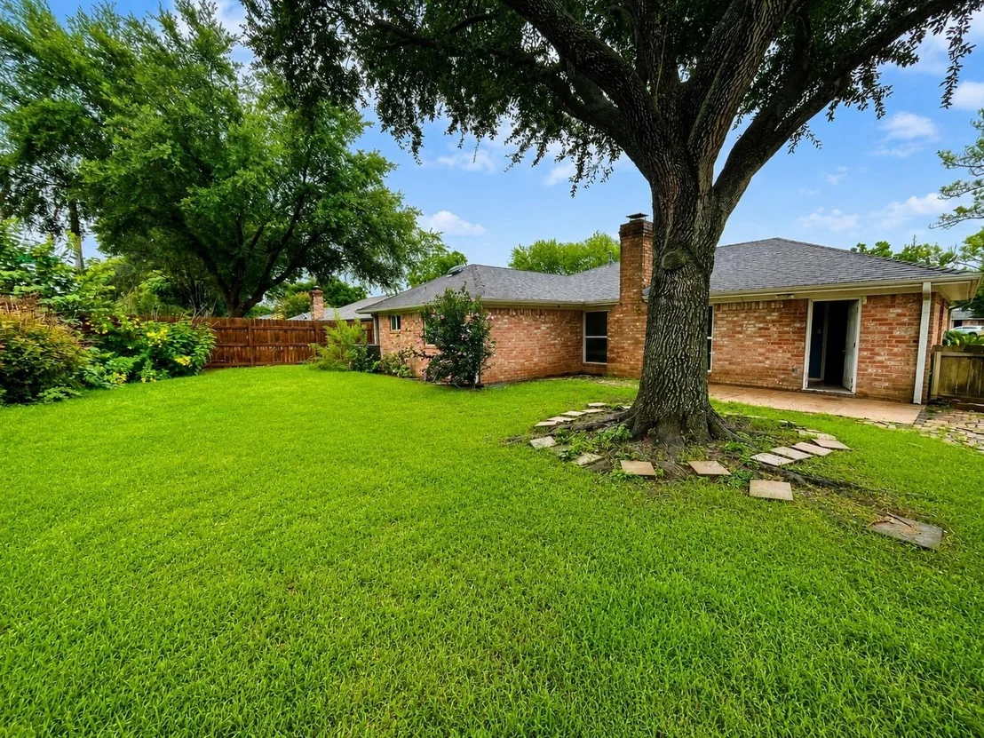 Photo of 16122 Alta Mesa Drive