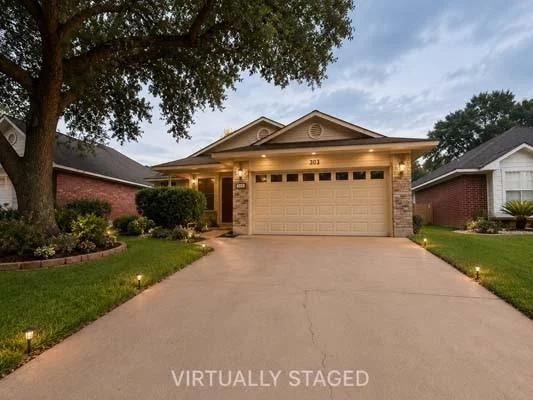 Photo of 303 Scenic Brook Street