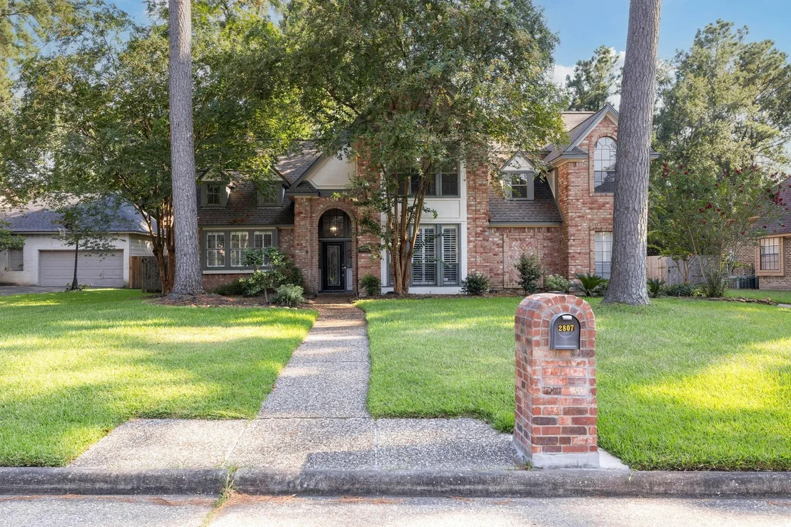 Photo of 2807 Four Pines Drive