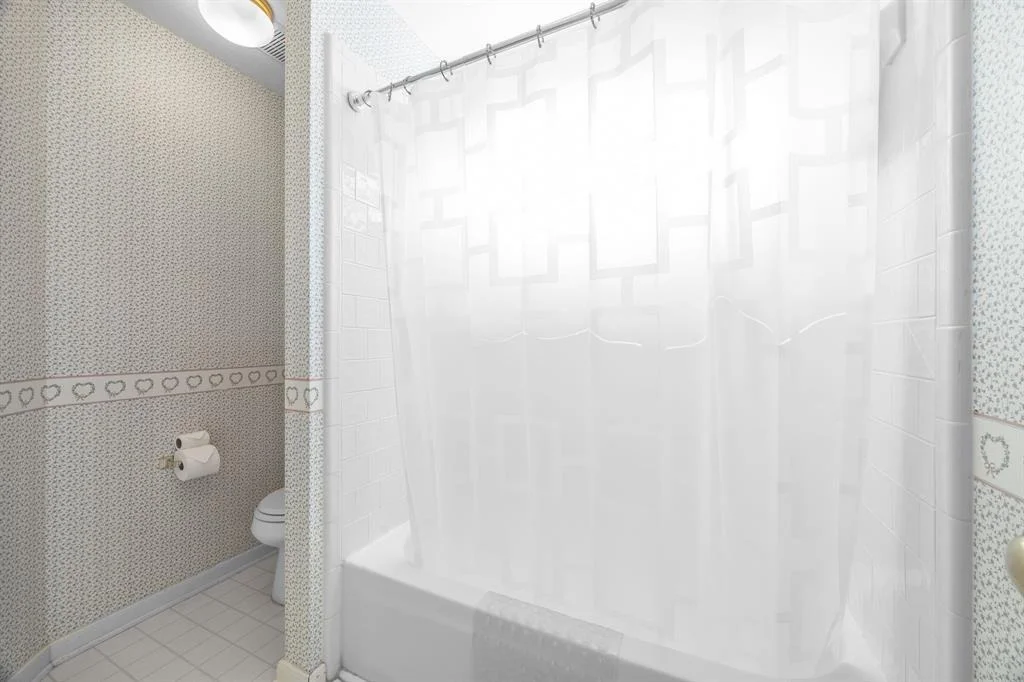 Photo of 4010 Walnut Pond Drive