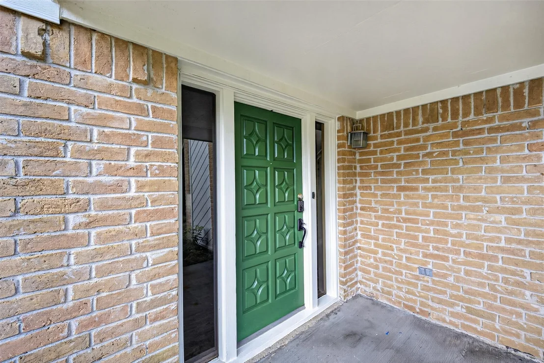 Photo of 7111 Halfpenny Road