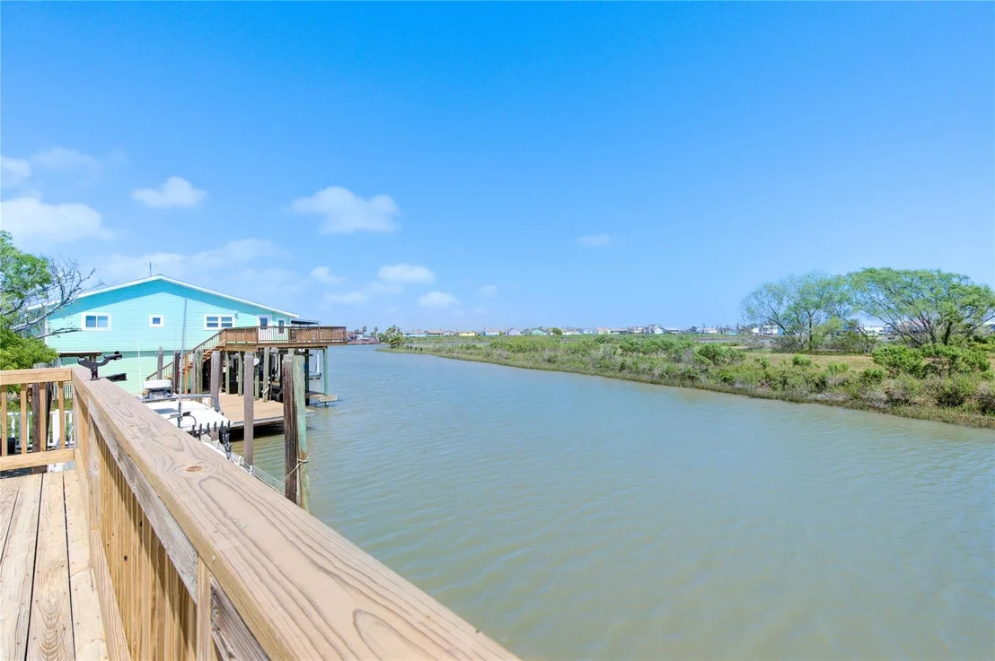 Photo of 411 Galley Way