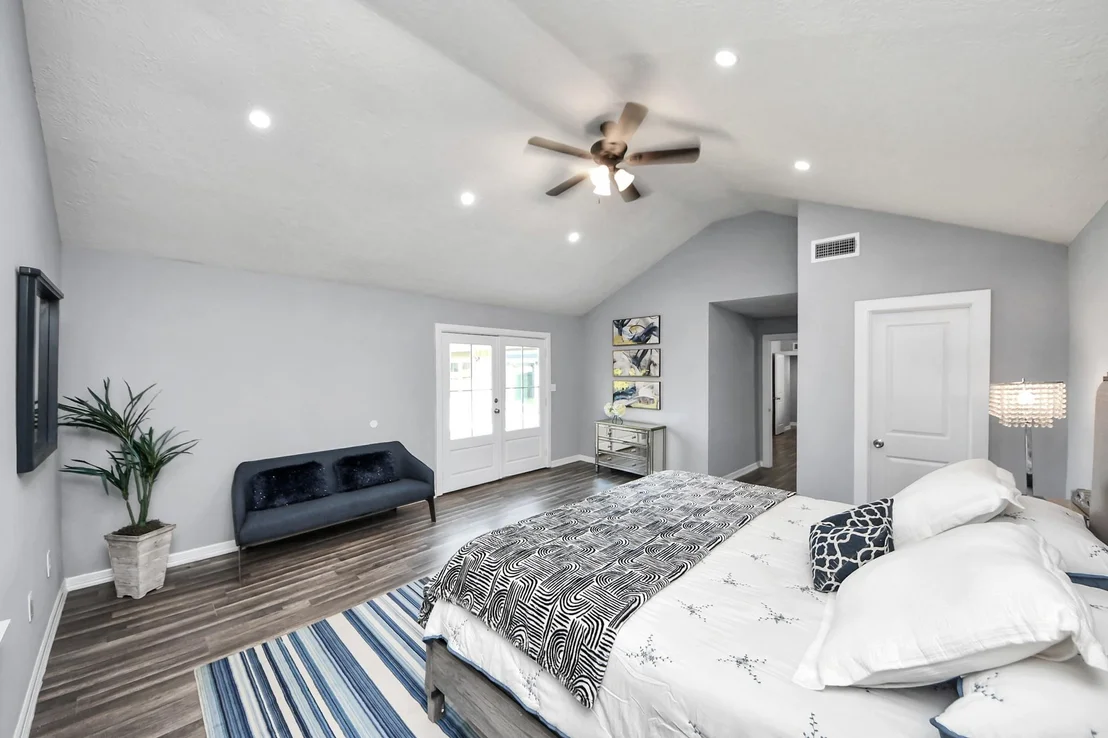 Photo of 16202 Bowridge Lane