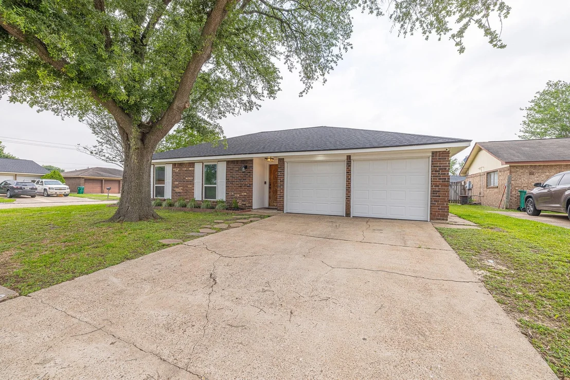 Photo of 4127 Alecia Drive