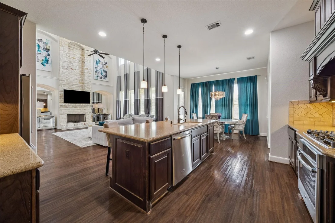 Photo of 8803 Purdy Crescent Trail