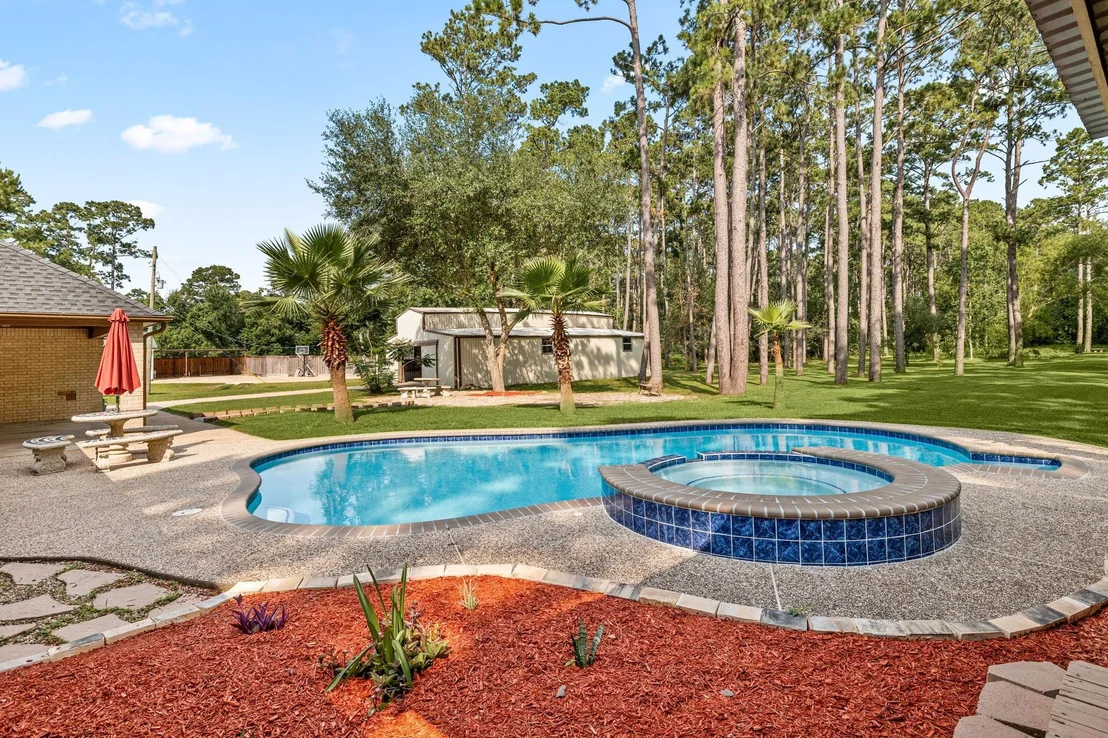 Photo of 7302 Pine Drive
