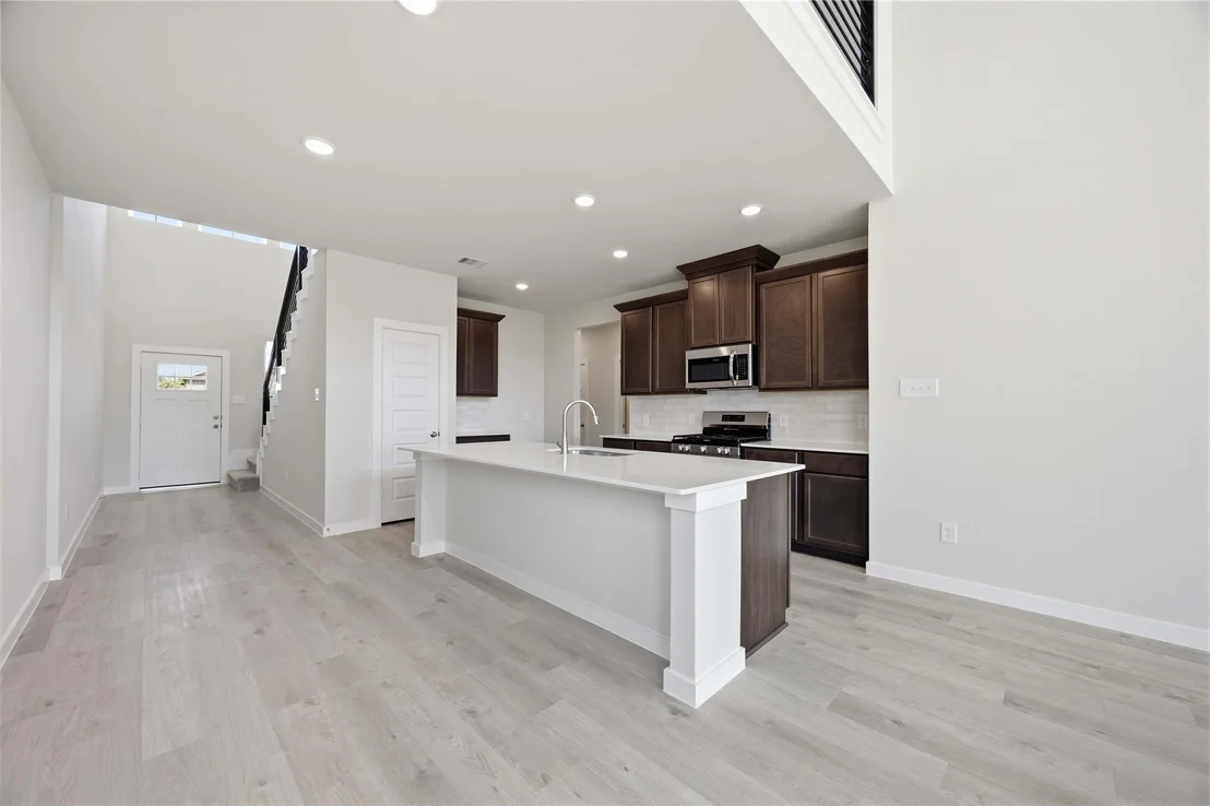 Photo of 1082 Lilly Lane